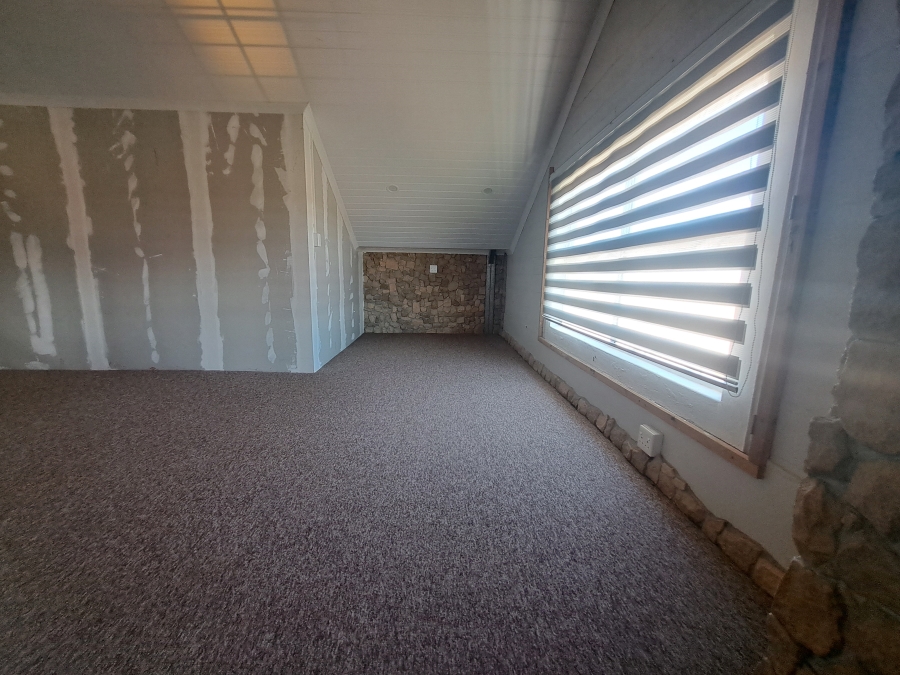 4 Bedroom Property for Sale in Hopefield Rural Western Cape